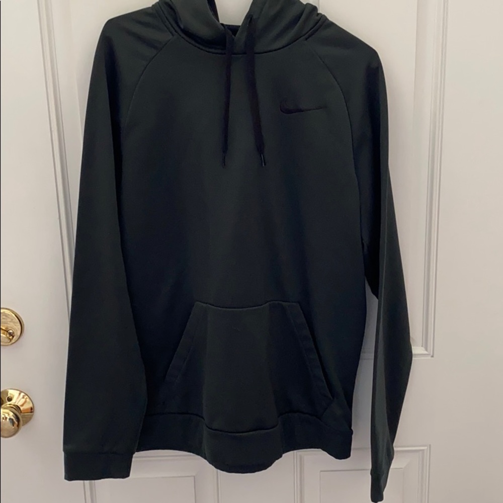 Men’s Nike Dri-fit sweatshirt
